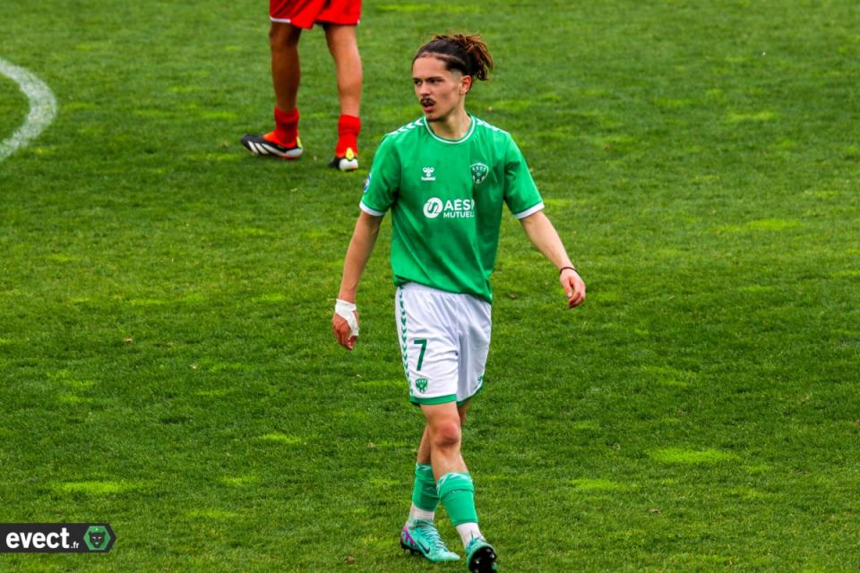 Vidéo - U17 : Les quatre buts qui propulsent les Verts en play-offs  ⚽️