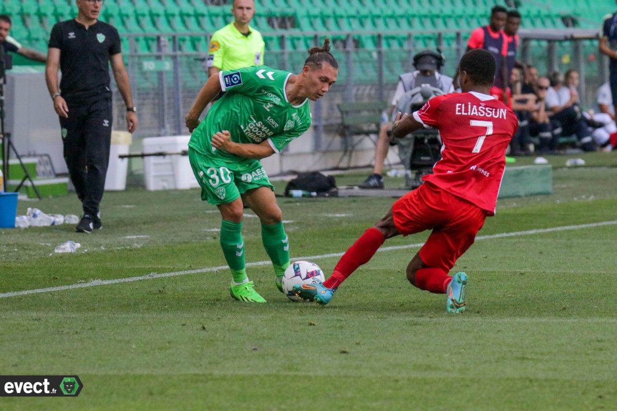 2ème JOURNEE DE LIGUE 2 BKT : ASSE - NO 1659803043-935