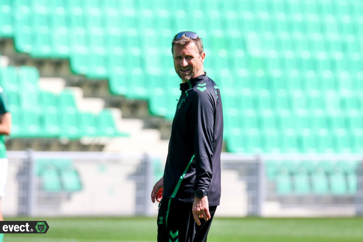 Mercato - L'ASSE espère des renforts avant mercredi  #ASSE