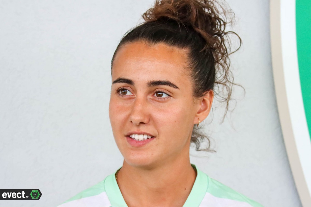 À la découverte de Roxane Couasnon, nouvelle joueuse de l'ASSE #ASSE