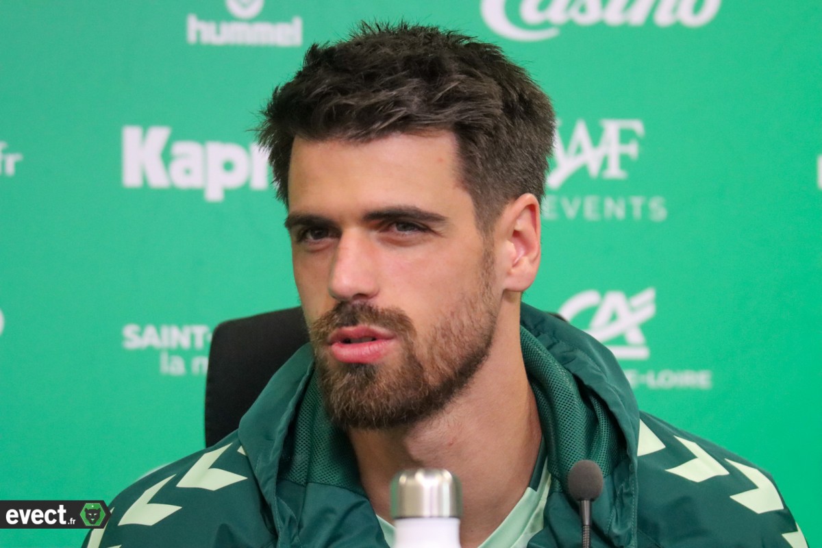 Ferreira : 