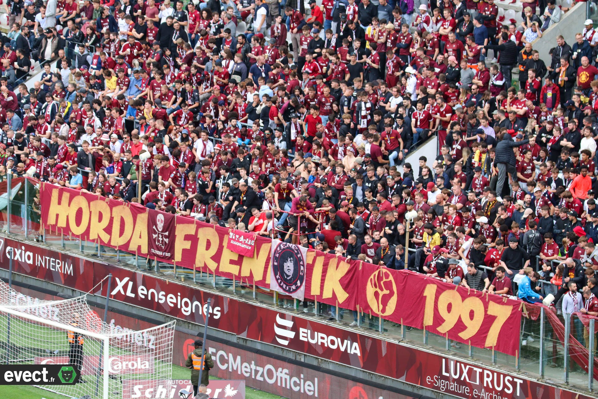 Des soutiens de Metz à Kaiserslautern pour les GA92 et les MF91  #ASSE