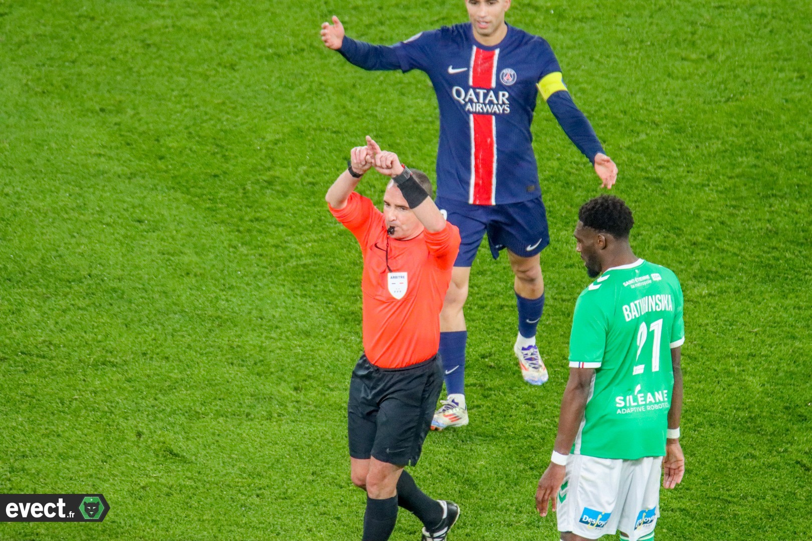 Un arbitre habitué des matchs couperets pour l'ASSE  #ASSE