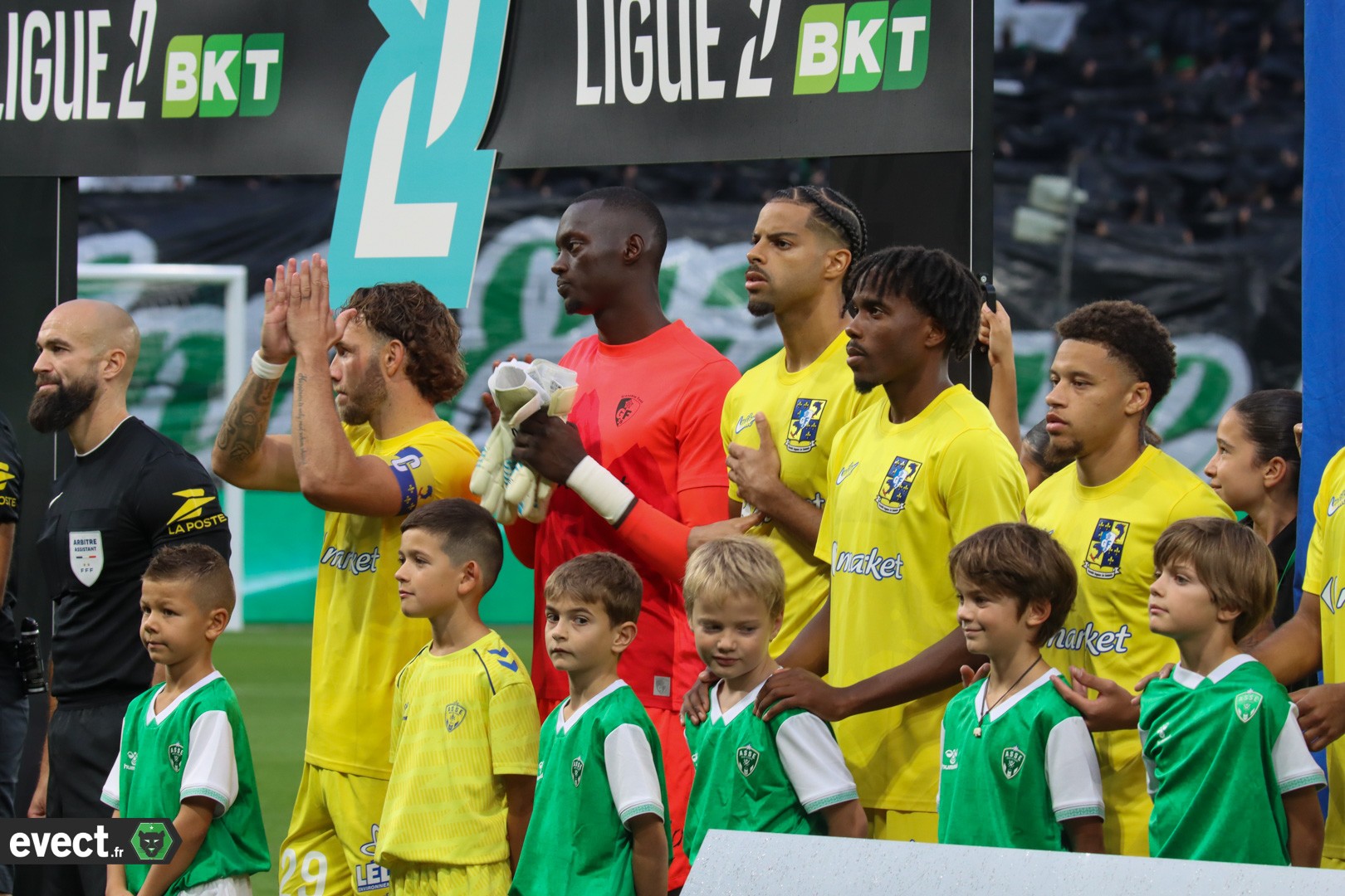 L2 - Le GF38 enchaine, Reims s'arrache, l'ASSE seule en tête ce soir ? #ASSE