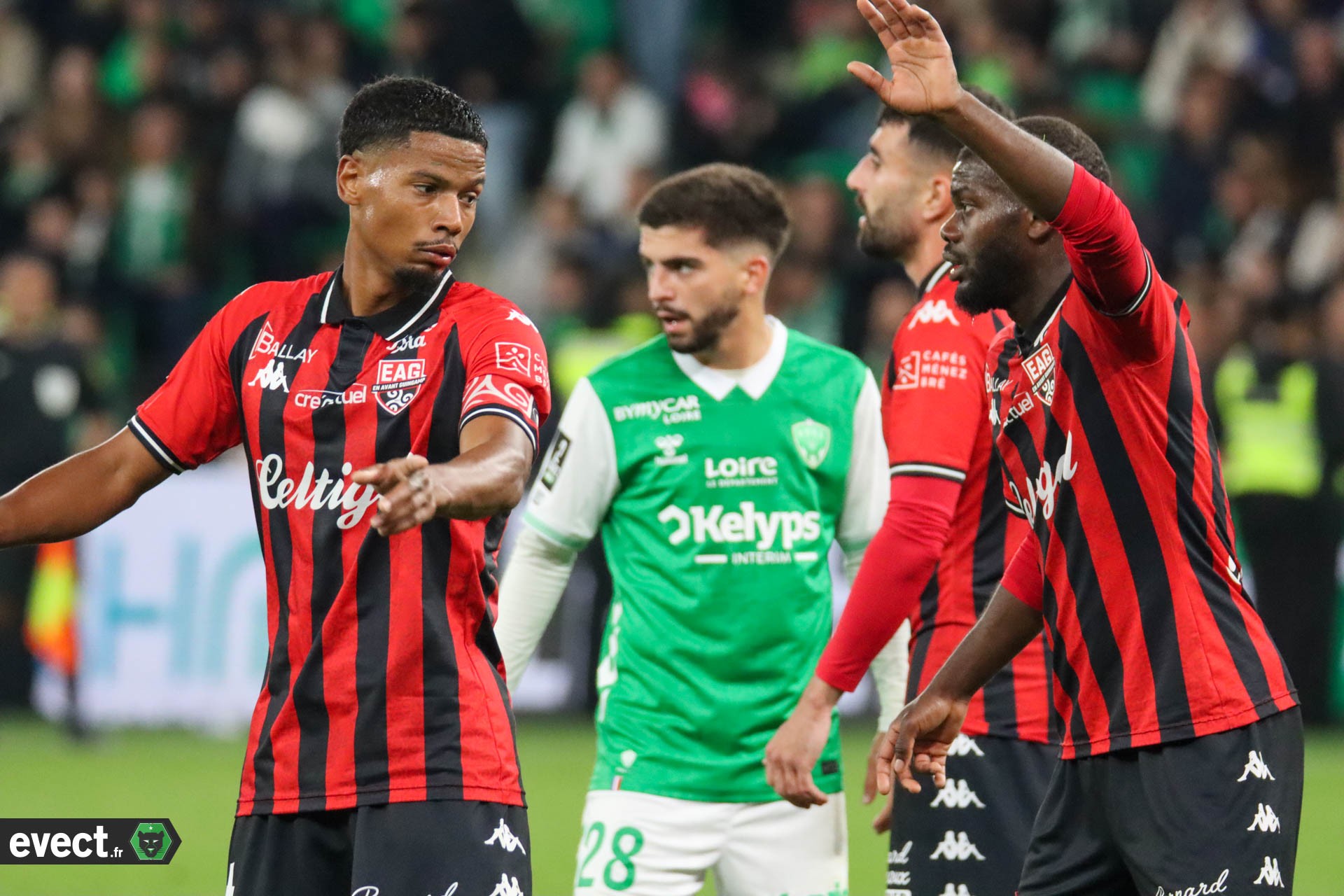 Ligue 2 - La poisse poursuit Guingamp en cette fin d'année  #ASSE