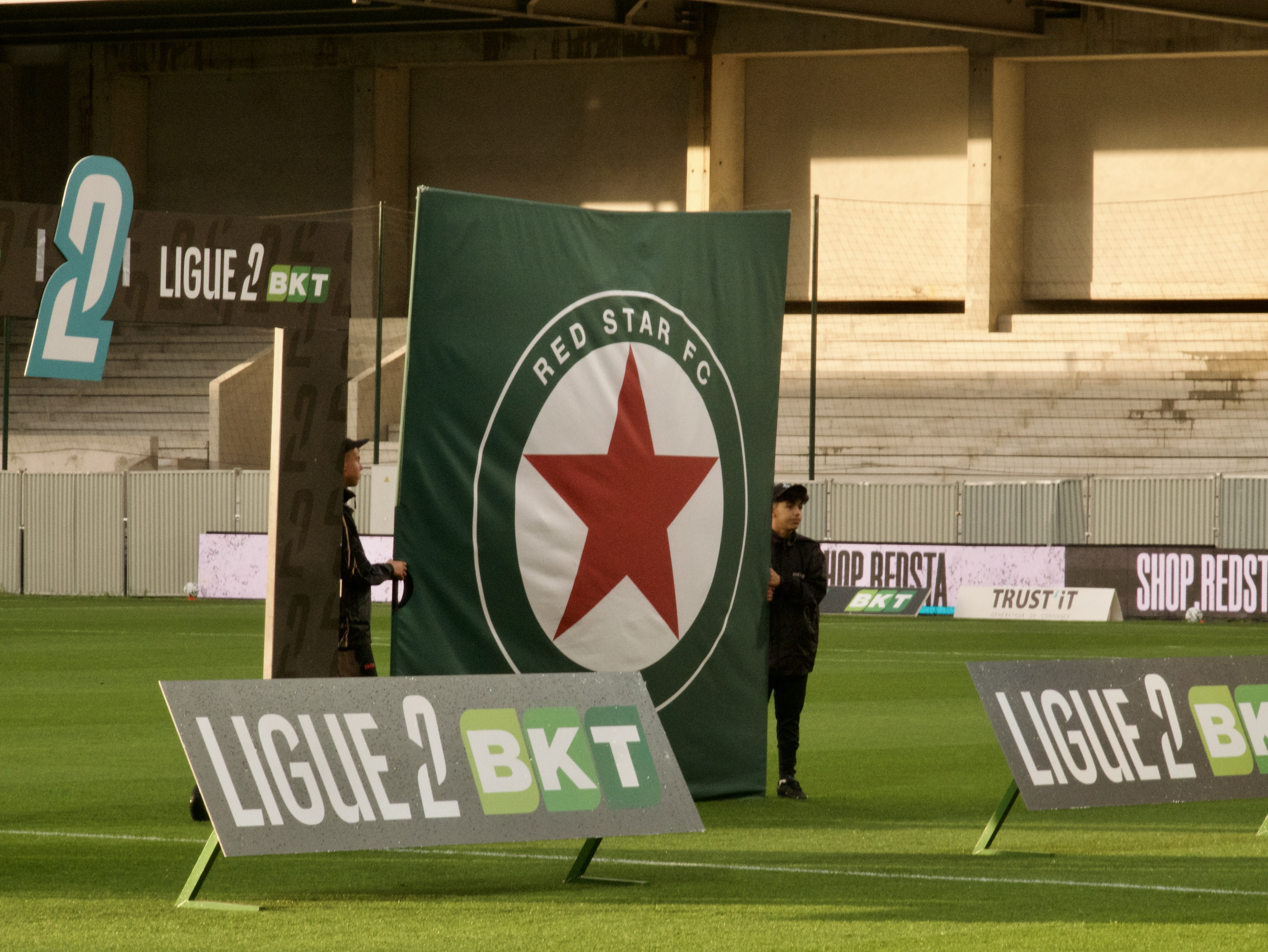 Le Red Star dénonce un complot avant le match face à l'ASSE #ASSE