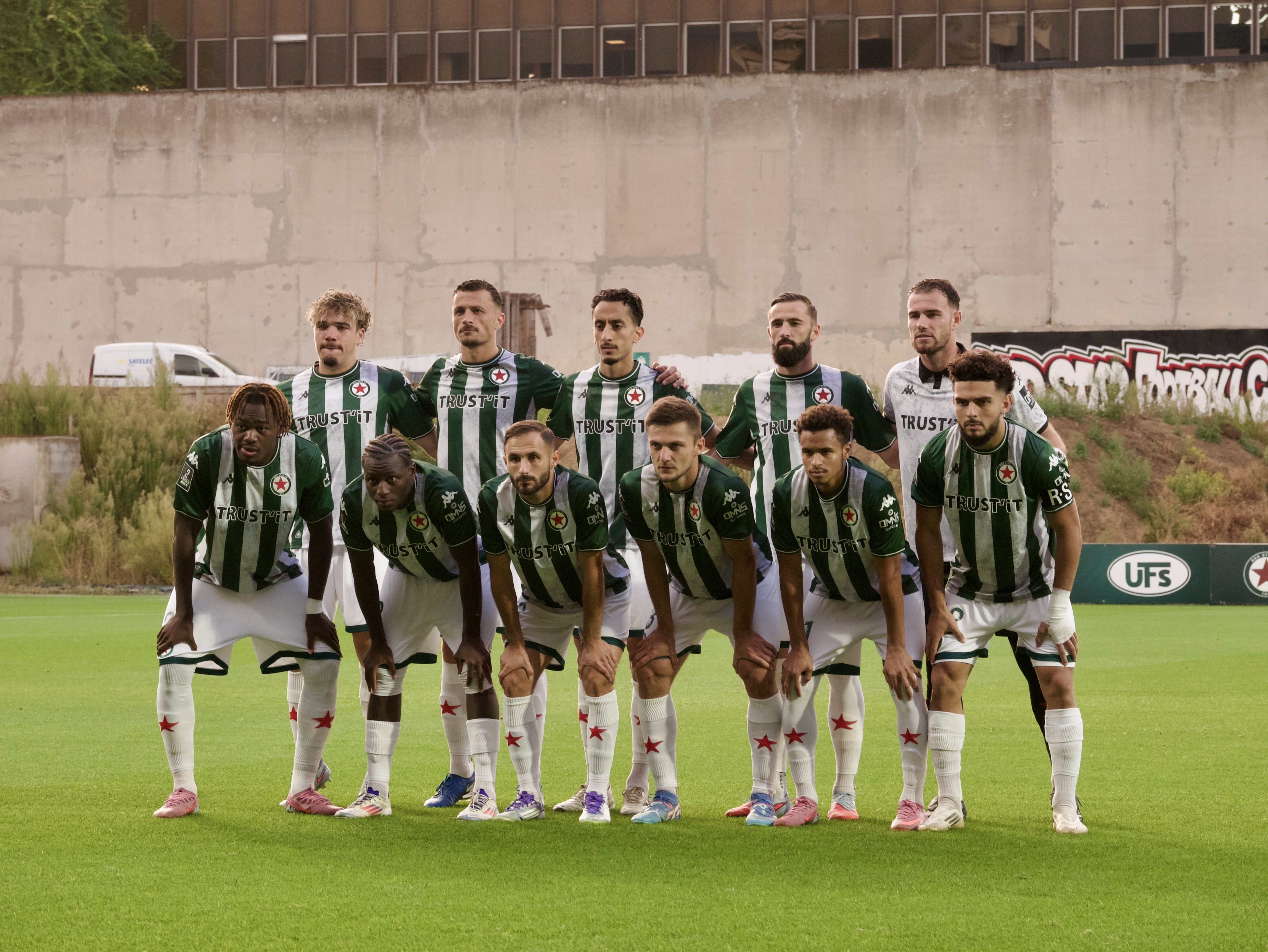 Le groupe et la compo' probable du Red Star pour défier l'ASSE #ASSE