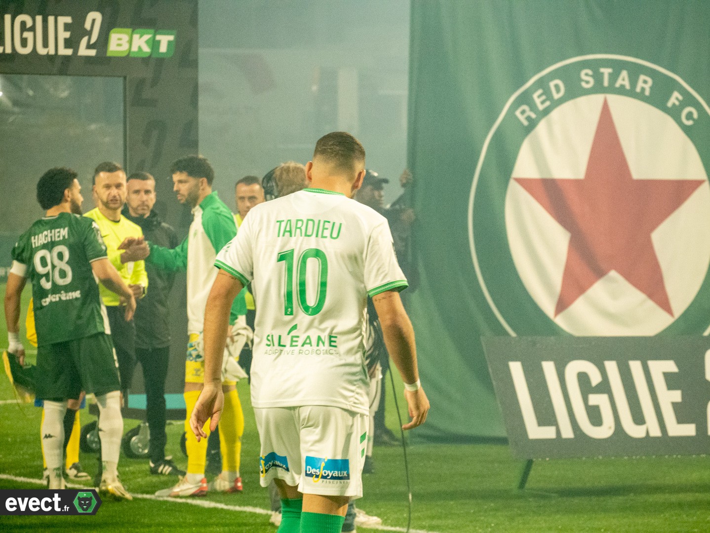 Ligue 2 - Le classement après la victoire sur tapis vert du Red Star #ASSE