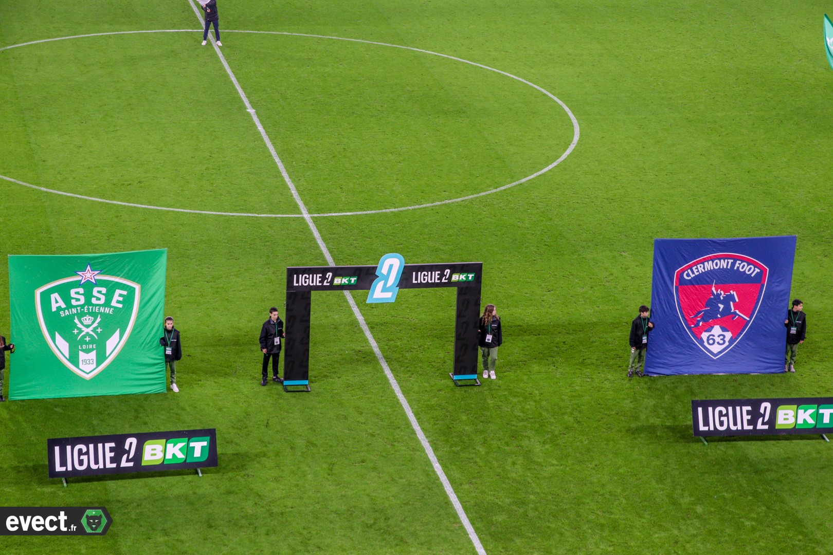 Un ancien de l'ASSE souhaite racheter un club de Ligue 2 #ASSE