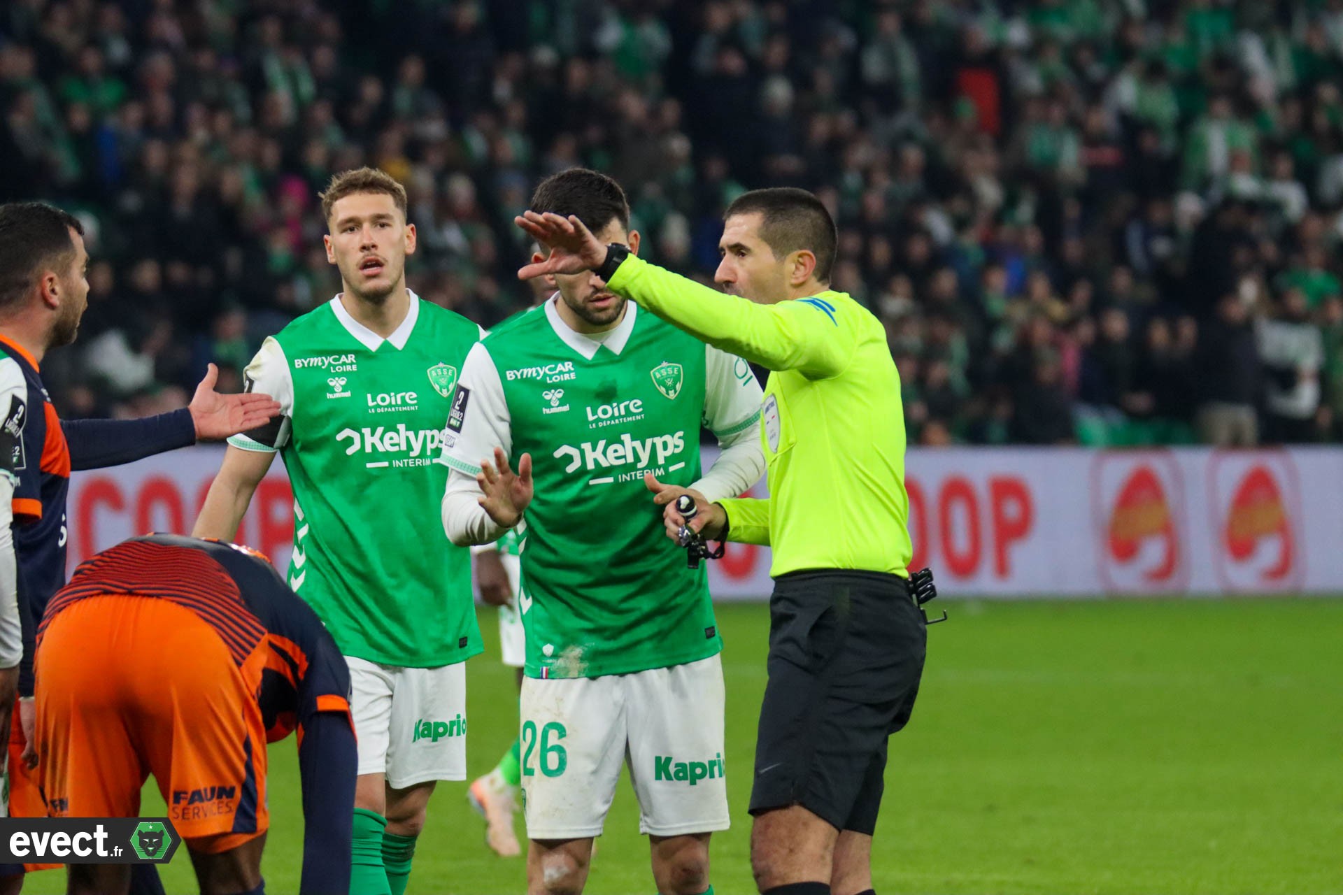 Perreau Niel retrouve le Chaudron cette saison  #ASSE