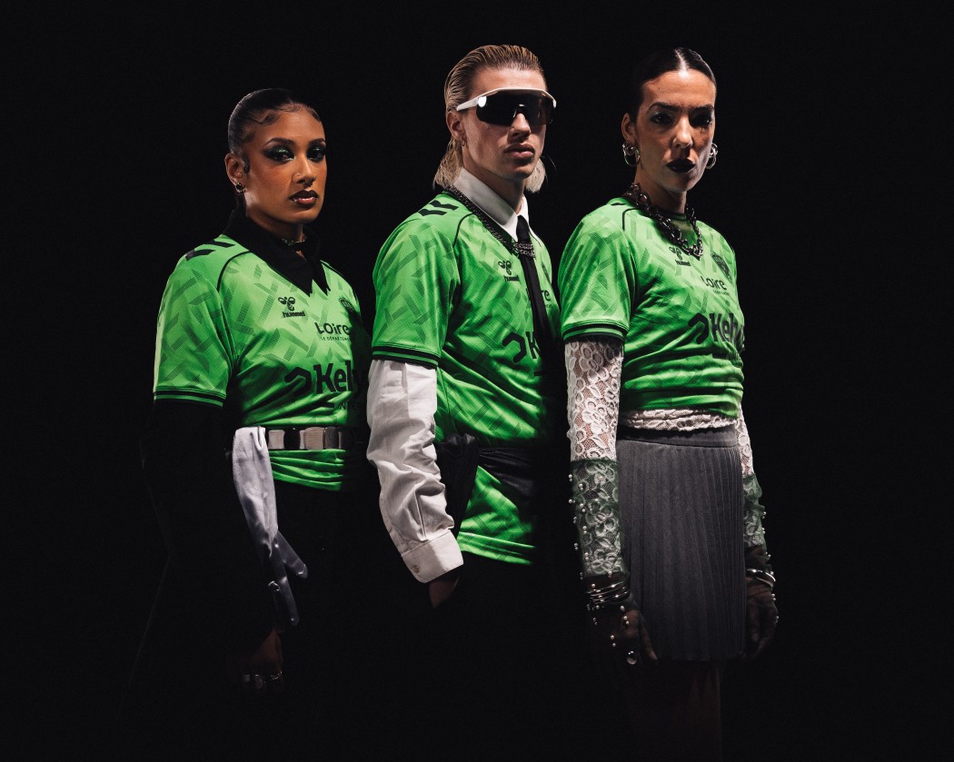 Timothée Chalamet dévoile un nouveau maillot de l'ASSE sur TF1 #ASSE