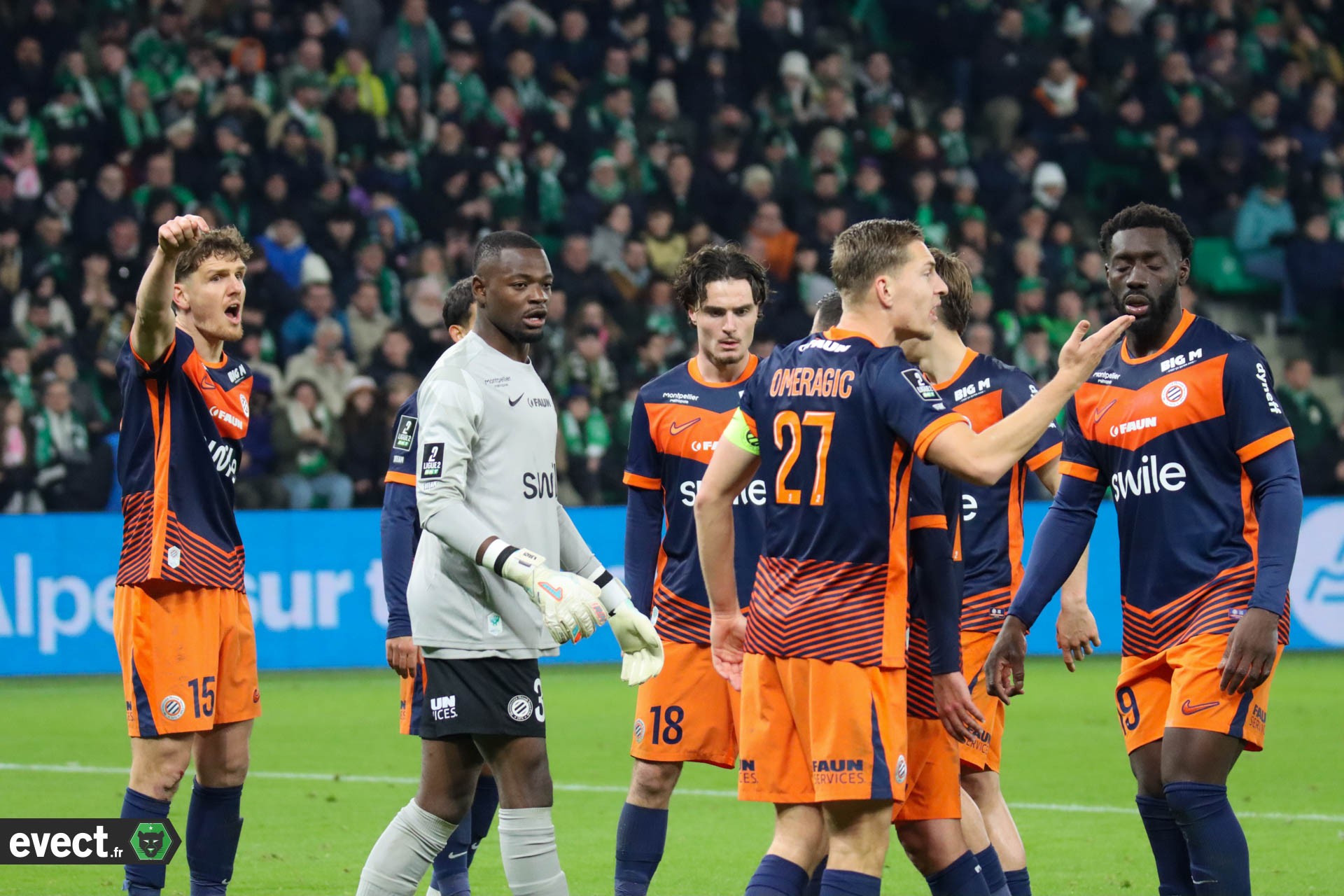 Mercato - Pau, Montpellier, Rodez : ça bouge encore en Ligue 2 #ASSE