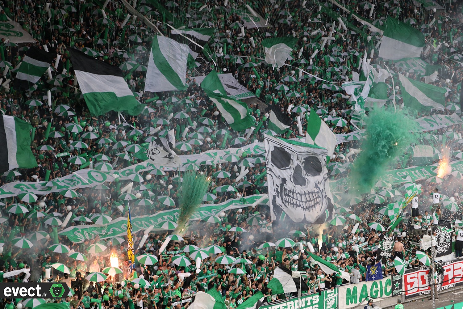 Les supporters stéphanois reçoivent encore du soutien #ASSE