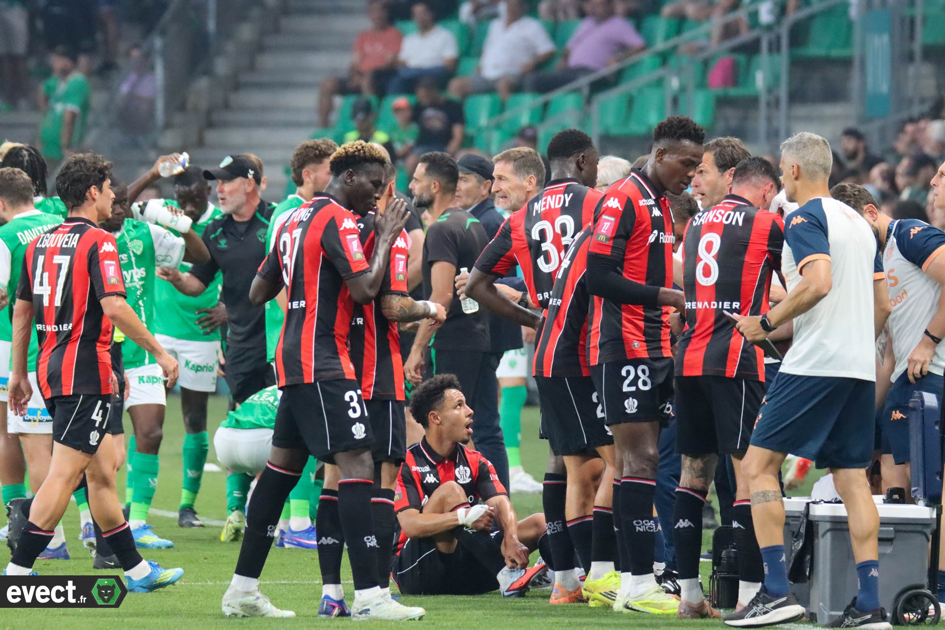 Barrages - Abdi a quitté Nice sans autorisation #ASSE