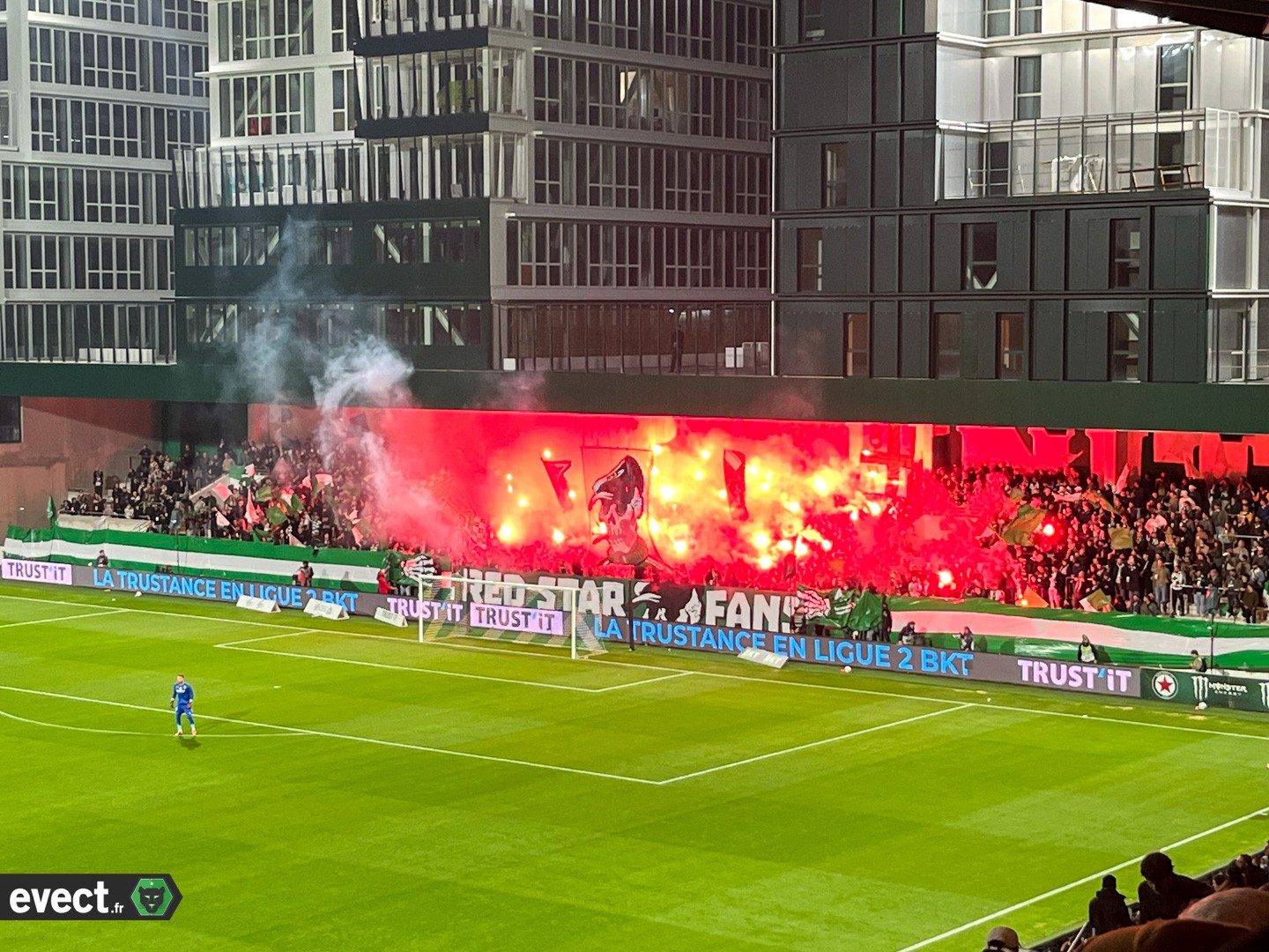 La commission de discipline de la LFP ferme trois tribunes en Ligue 2 #ASSE