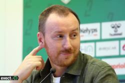 Présentation officielle de Ian Cathro - Photothèque