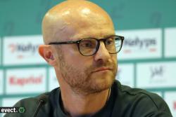 Présentation officielle de Ian Cathro - Photothèque