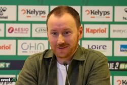 Présentation officielle de Ian Cathro - Photothèque