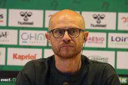 Présentation officielle de Ian Cathro - Photothèque