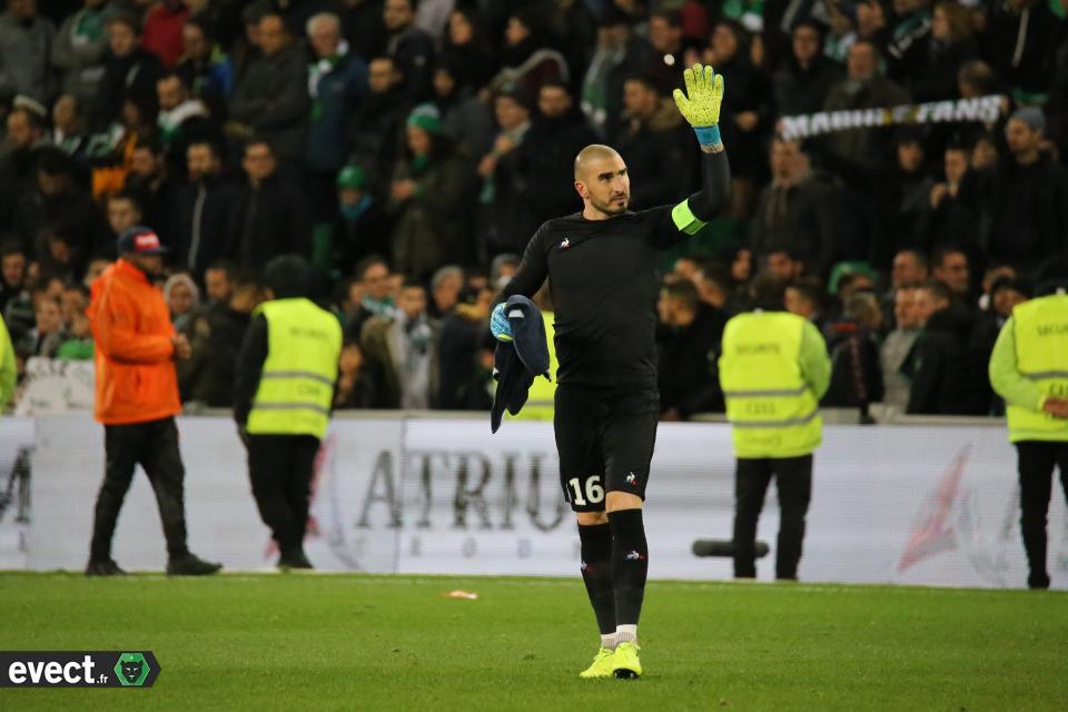 Ruffier aurait pu quitter l'ASSE avant et a des regrets 