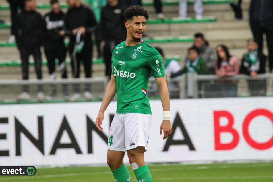 Arsenal ne veut pas perdre Saliba