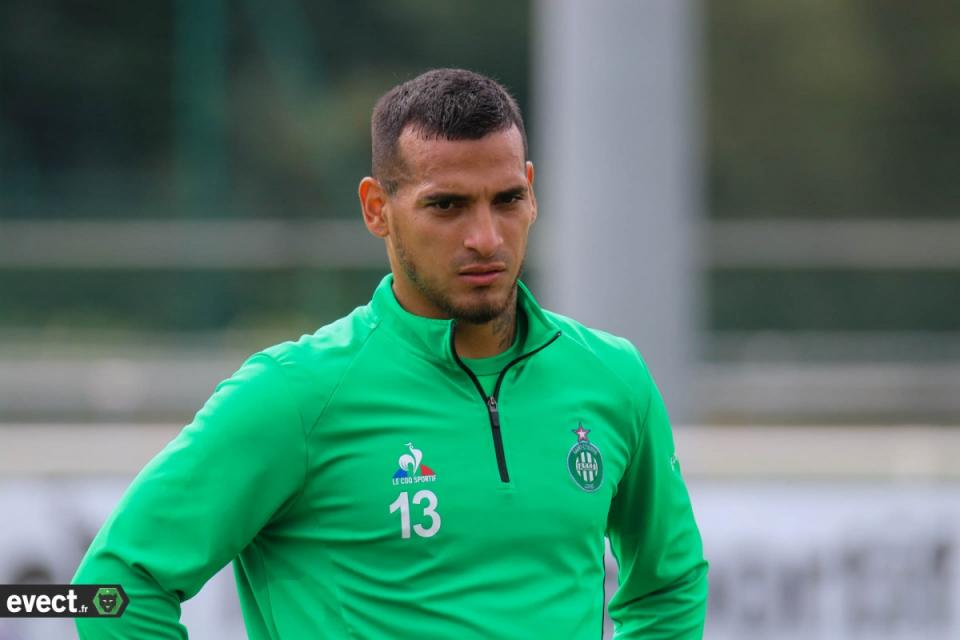 Trauco suspendu par son club après une accusation d'agression sexuelle