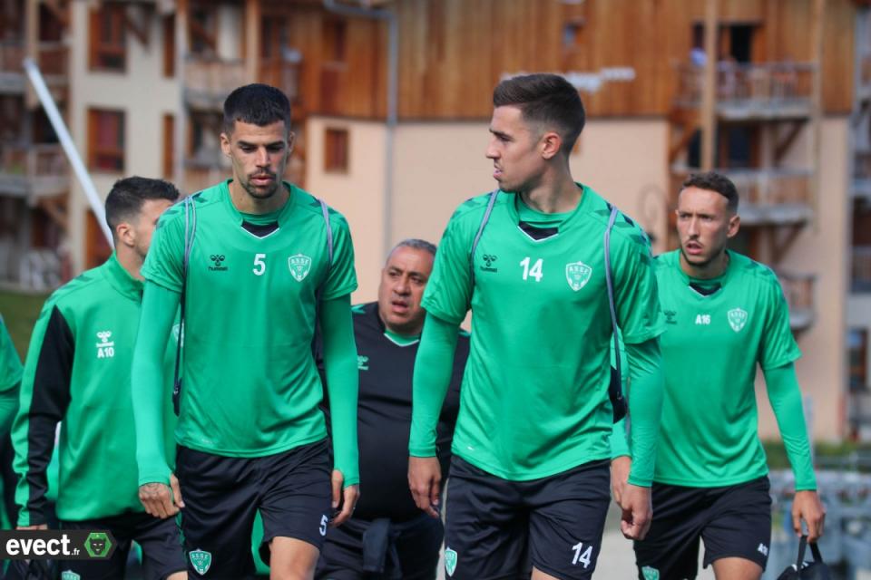 Ils ont porté les couleurs de l'ESTAC et celles de l'ASSE