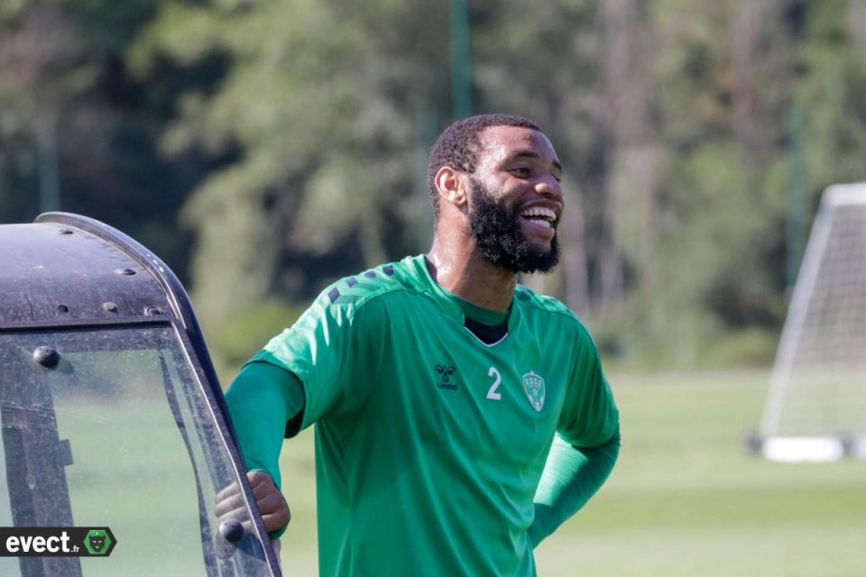 Débuts parfaits pour Moukoudi en Ligue des Champions