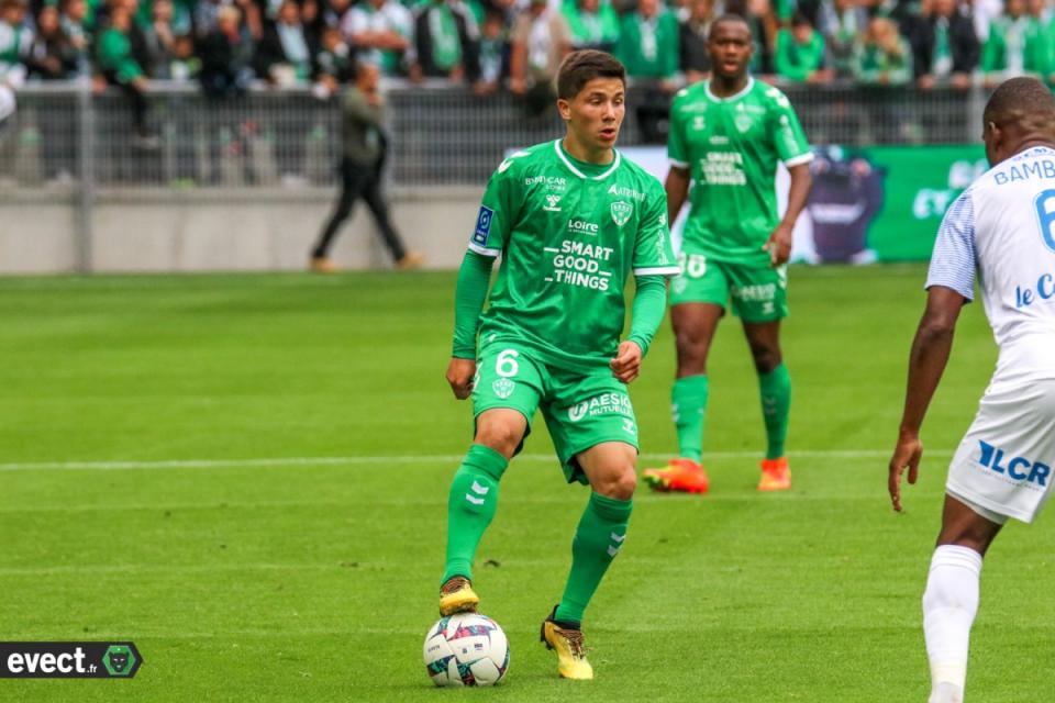 L'ASSE fait le jeu en Ligue 2