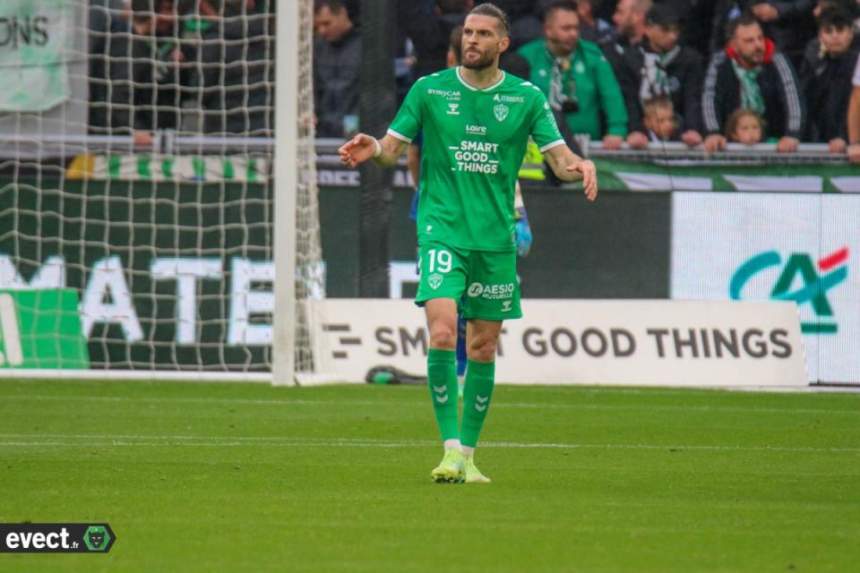 Un Vert pour finir la saison dans l'équipe type