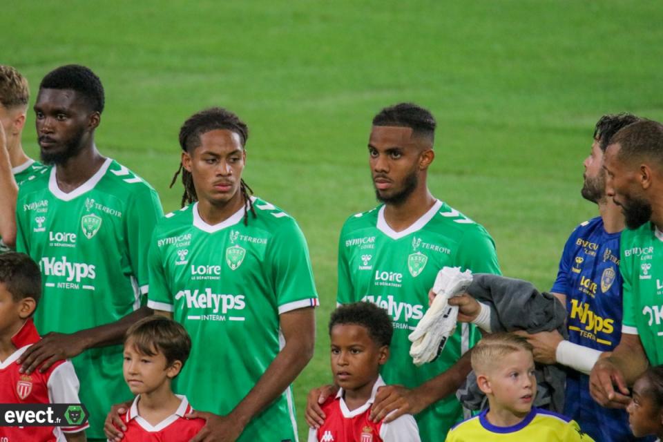 Mercato - Plusieurs anciens de l'ASSE se retrouvent sans club
