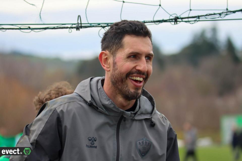 Montanier encore dithyrambique à propos de Maubleu à l'ASSE