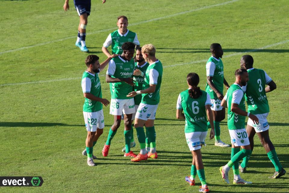 📸 Retour en photos sur le premier match amical de l'ASSE