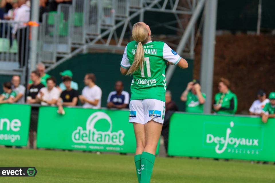 ASSE - Doublés d'Hornemann et Corboz, premier succès pour les Vertes