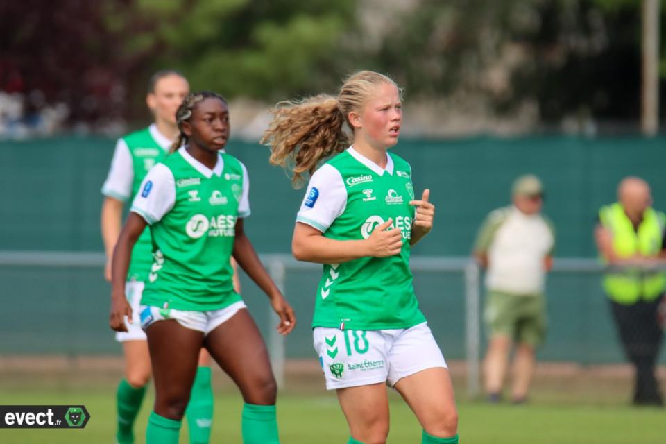 Les féminines de l'ASSE débloquent leur compteur au Havre