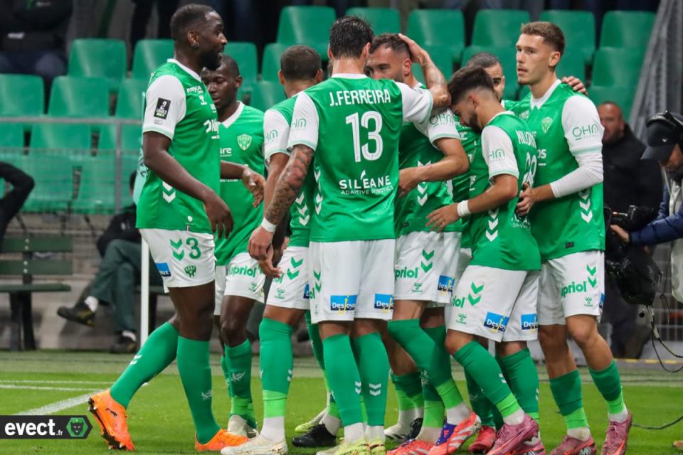 Larsonneur forfait, des incertitudes levées et des absences à l'ASSE