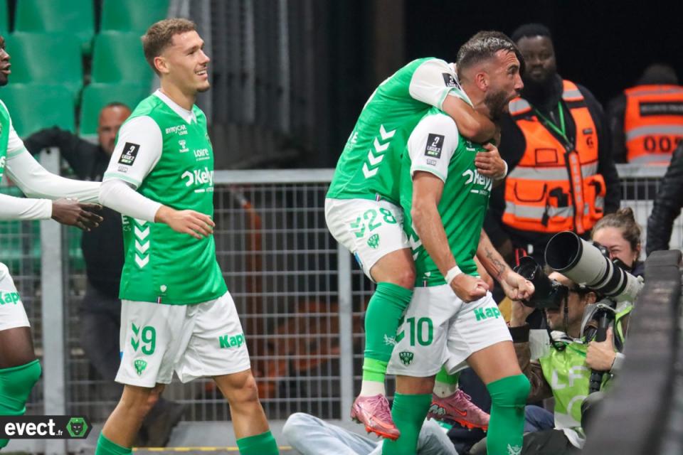Un autre onze type en Ligue 2 place quatre joueurs de l'ASSE