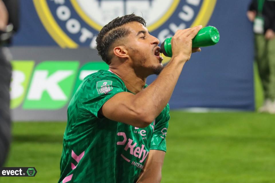 🔴 Suivez le match de la réserve avec Moueffek, Annan, Lamba et Duffus