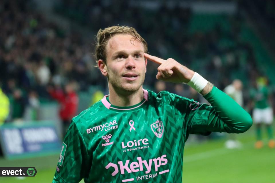 Ligue 2 - Le résumé vidéo de la victoire de l'ASSE face à Troyes