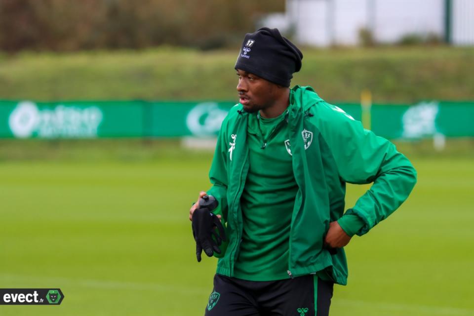 🚑 Des forfaits, des incertitudes et des retours à l'ASSE