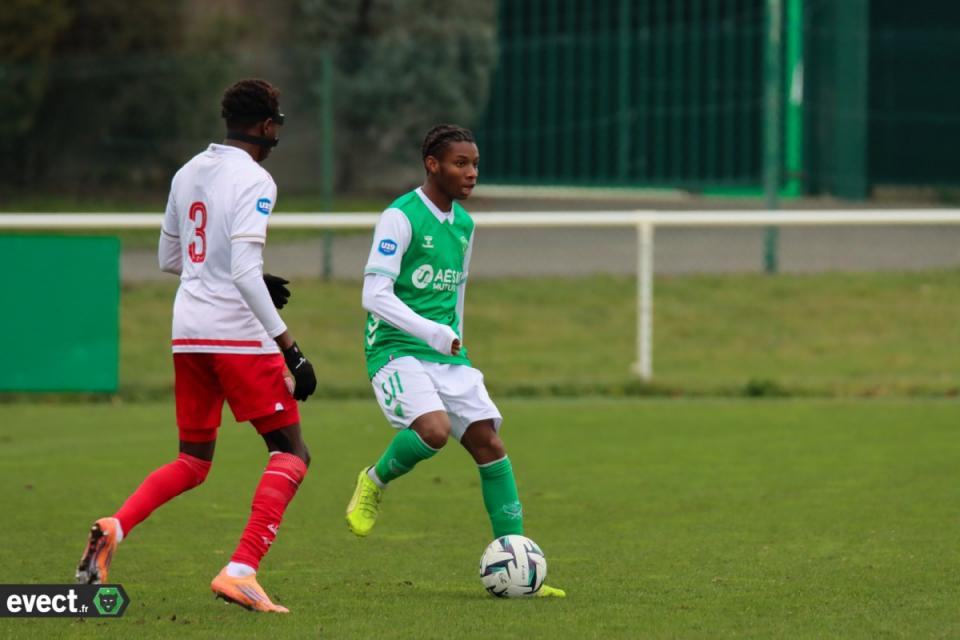 ASSE - Le bijou technique de Toty qui sauve provisoirement la réserve