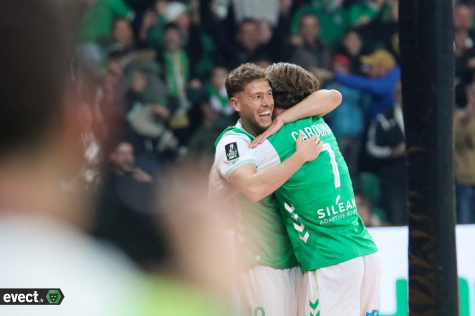Ligue 2 - Festival offensif dans le Chaudron pour l'ASSE face à Annecy