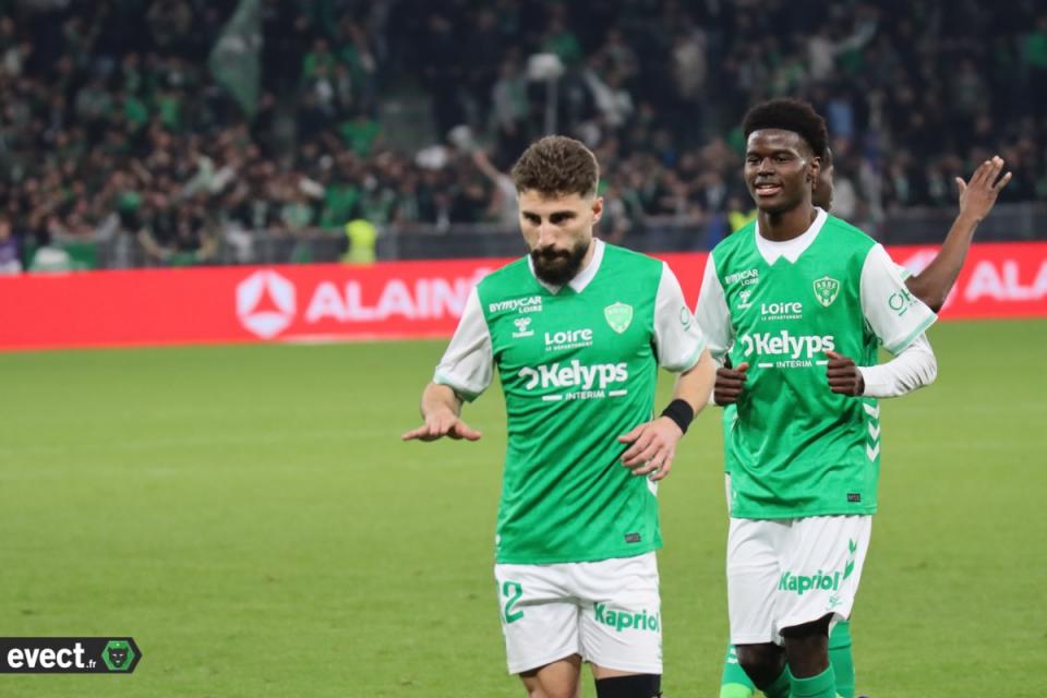 4 joueurs de l'ASSE s'invitent dans le onze le mieux valorisé de L2