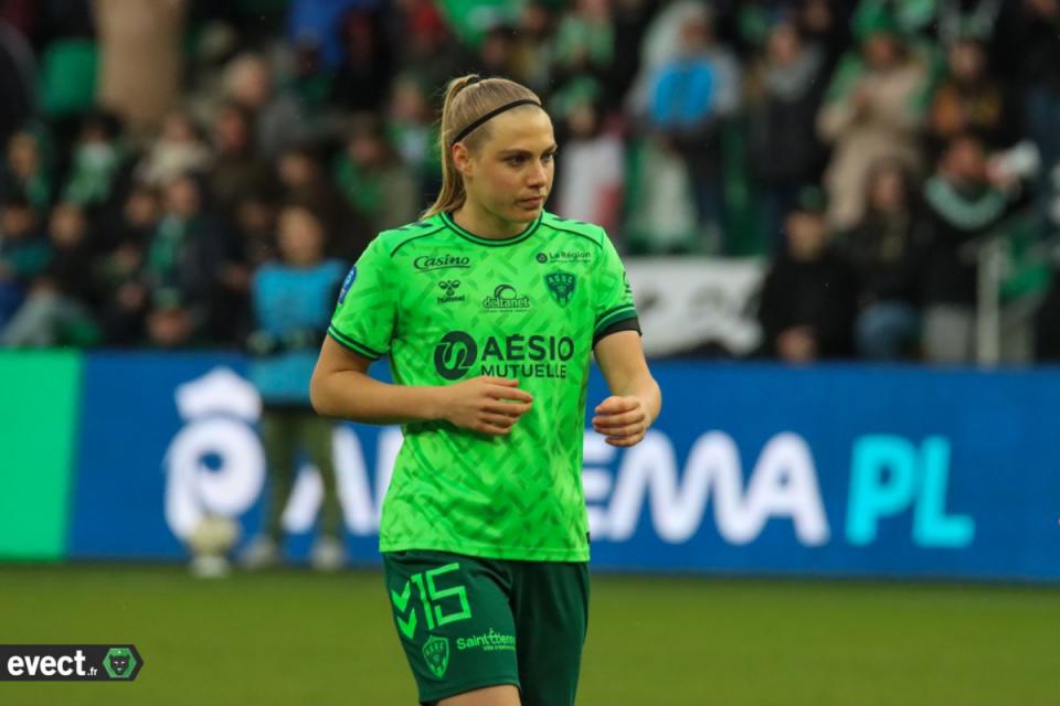 Mercato - L'ASSE perd une cadre de sa défense