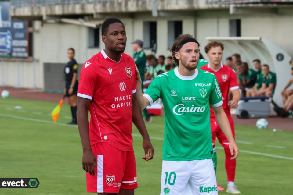 Diaz sous le charme de Breum, Cathro, et Cardona à l'ASSE