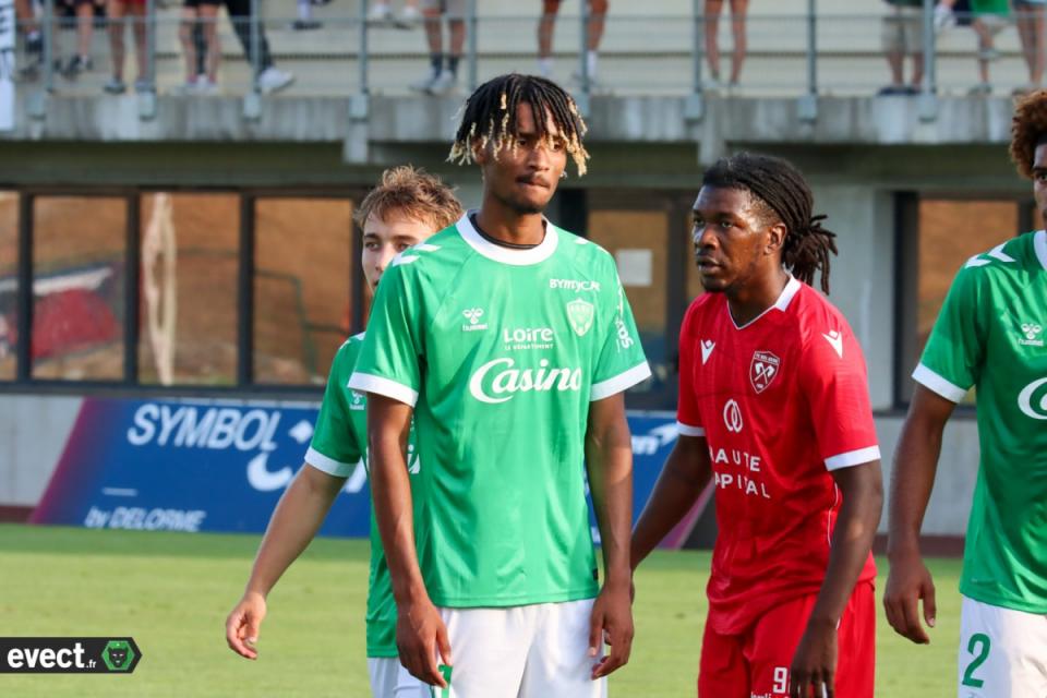 Un milieu de l'ASSE pourrait jouer contre son frère face à Clermont