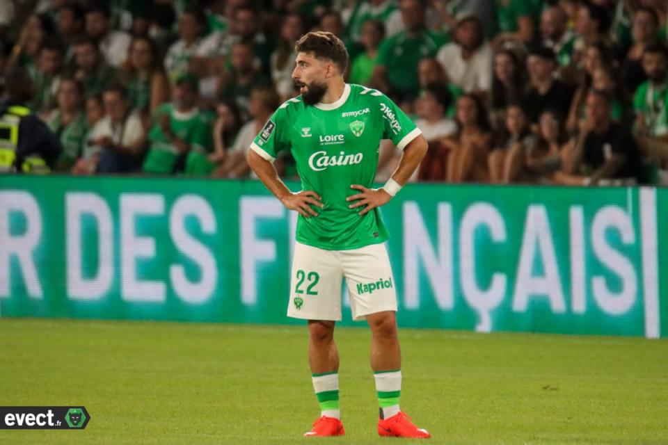 Mercato : l'Olympiakos revient à la charge pour Davitashvili ?