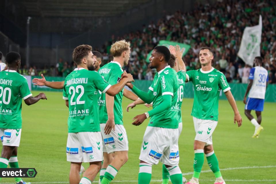 L2 - L'ASSE confirme, Montpellier aussi, plusieurs clubs en embuscade