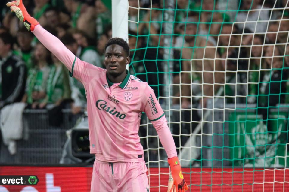 Le coach se livre sur la première de Ndiaye en tant que titulaire