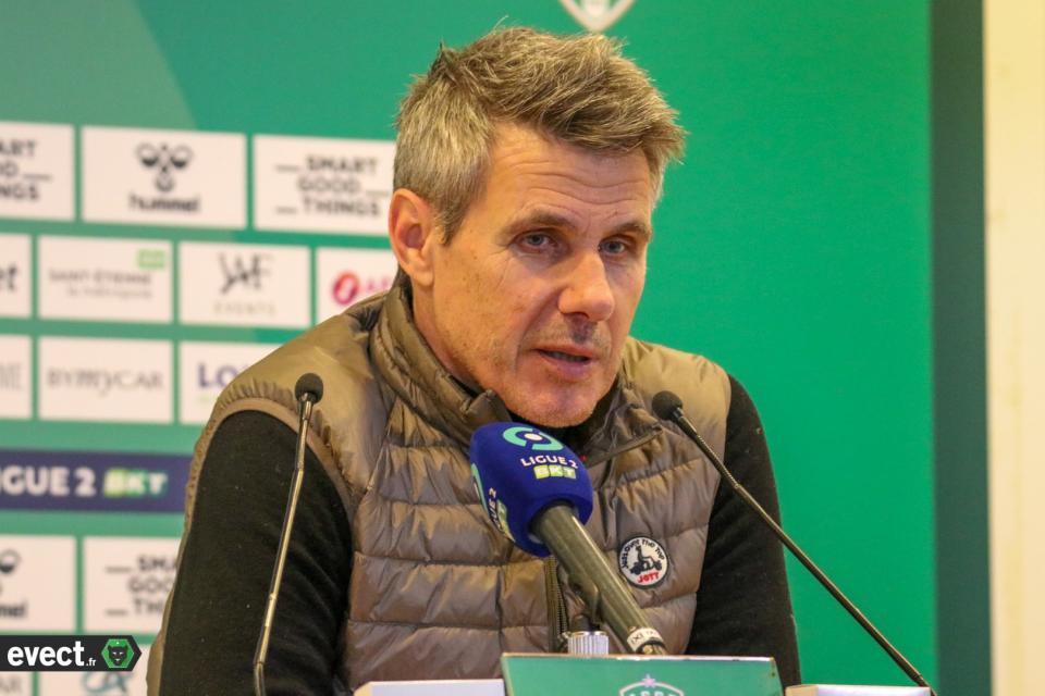Ligue 2 - Le Stade Lavallois se sépare de son entraîneur historique 